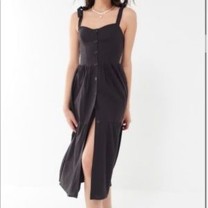 NWT!UrbanOutfitters Positano Tie-ShoulderMidiDress